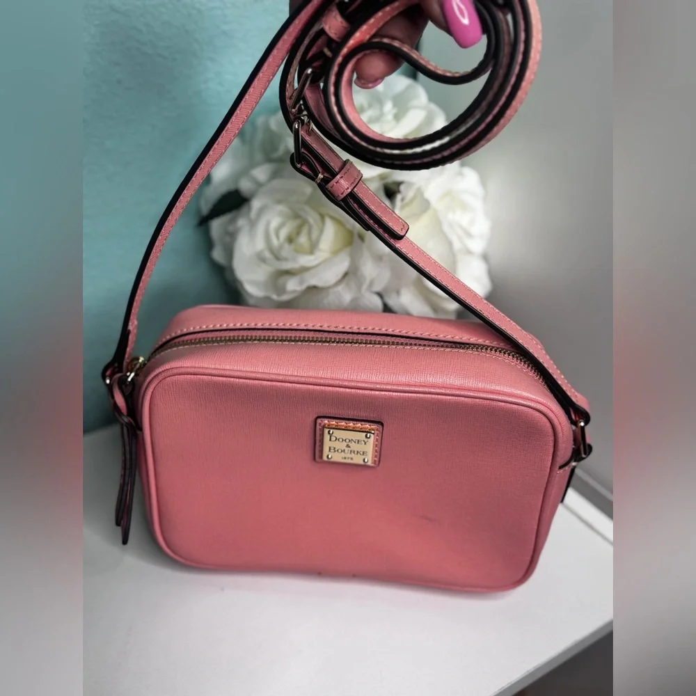 Dooney & Bourke Crossbody Bag